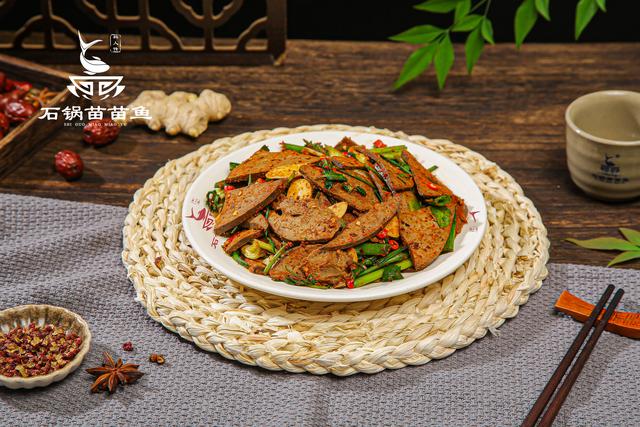 如何定位自己的门店位置，怎么定位自己的店铺位置（精准定位的店面策略）