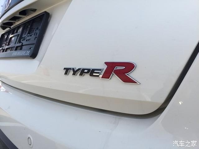 翼豹wrx sti，09款斯巴鲁翼豹2.5twrxsti（<头文字D—藤原文太座驾>）