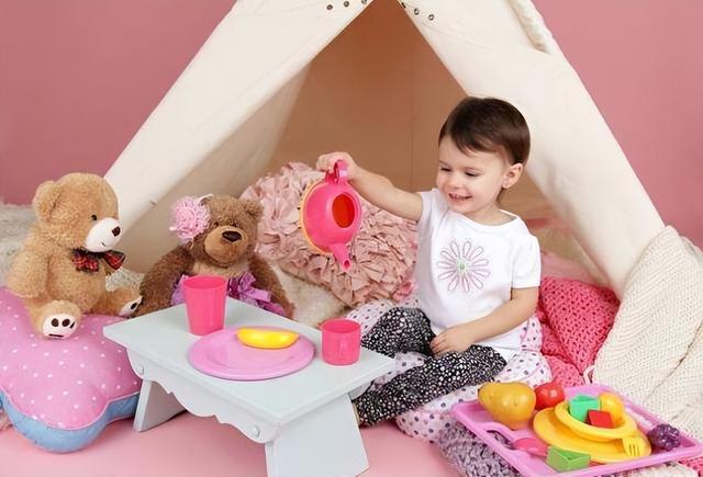 孩子慢慢长大唯美词语，关于孩子慢慢长大的唯美句子有哪些（2~3岁常用词语“让我们玩过家家吧”）