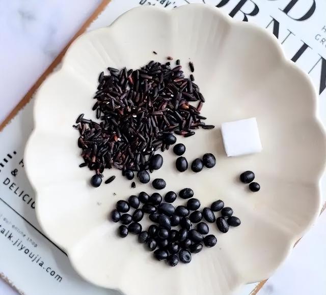 零食推荐单品，5款让我“无限回购”的零食