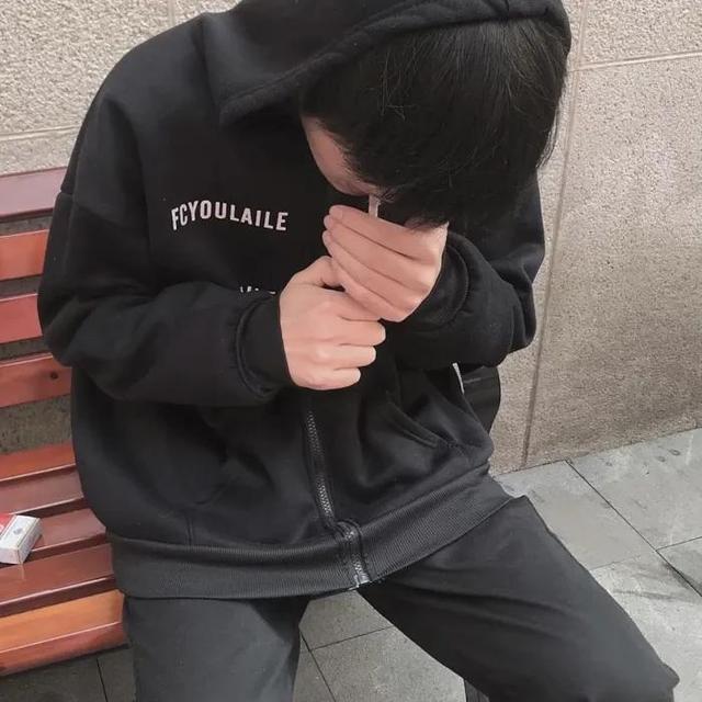 男生头像不露脸，男生头像 | 不露脸系列微信（不露脸男头）