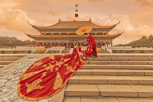 完美嫁衣，完美嫁衣婚纱摄影（拍婚纱照需要准备什么图片）