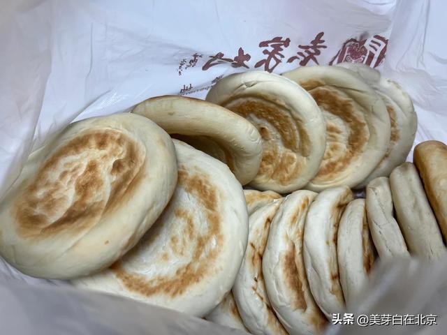 烧烤刷的油是生油还是熟油，烤肉用什么油（一不小心，实现了烤油馍自由）