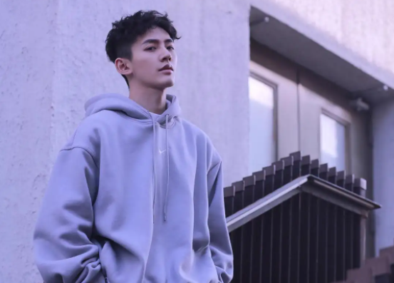 史上最尴尬的五位明星，这9位明星简直尴尬又可笑