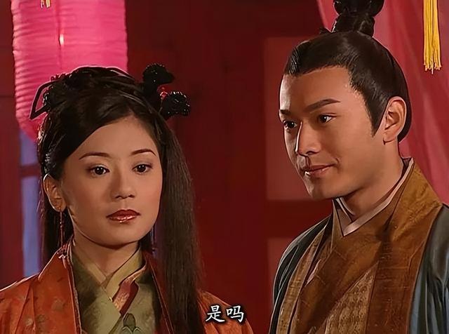 杨颖，杨颖cos嫦娥（杨颖的尴尬却越来越明显了图片）