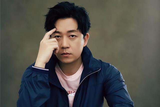 潘粤明董洁离婚原因，董洁为什么那么恨潘粤明（她为什么会和潘粤明离婚）