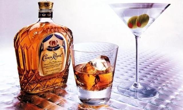 温州女商人阿秋，夜光剧本事件真相（看似风光实际生活也很坎坷）