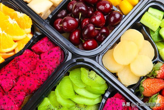 做家政一个月多少钱，家政公司费用一览表（雇主每个月给6500工资很不错）