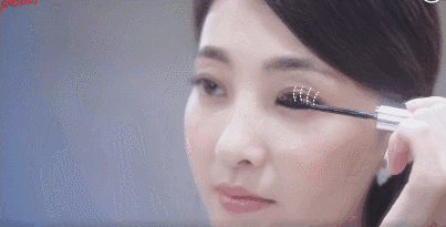 上妆前的步骤有哪些，妆前是什么步骤（新手必看的保姆级化妆教程）