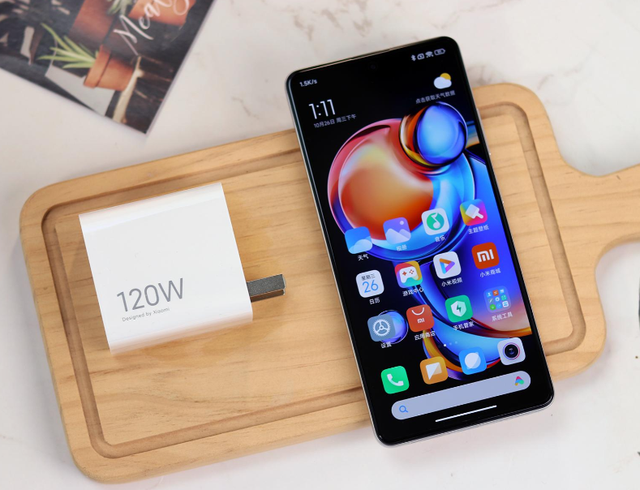 安卓手机是指哪些手机，android是什么手机（果粉眼中安卓机的三大缺点）