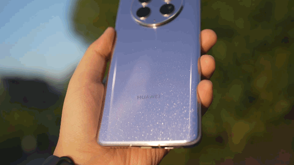 哪两种颜色可以调成紫色，哪两种颜色可以调成紫色彩搭配（但仍是一台值得购买的旗舰手机）