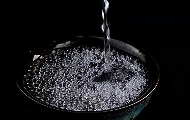 中秋节送领导什么好，中秋节送什么给领导比较好（中秋送领导长辈合适）