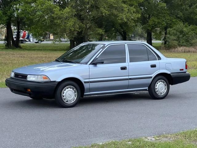 花冠和卡罗拉的区别，花冠和卡罗拉的区别卡罗拉的耗油量（1987年产美规丰田花冠分享）