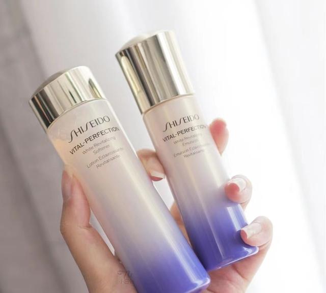 水乳套装排行榜前十名补水，最受欢迎“大牌水乳”榜单