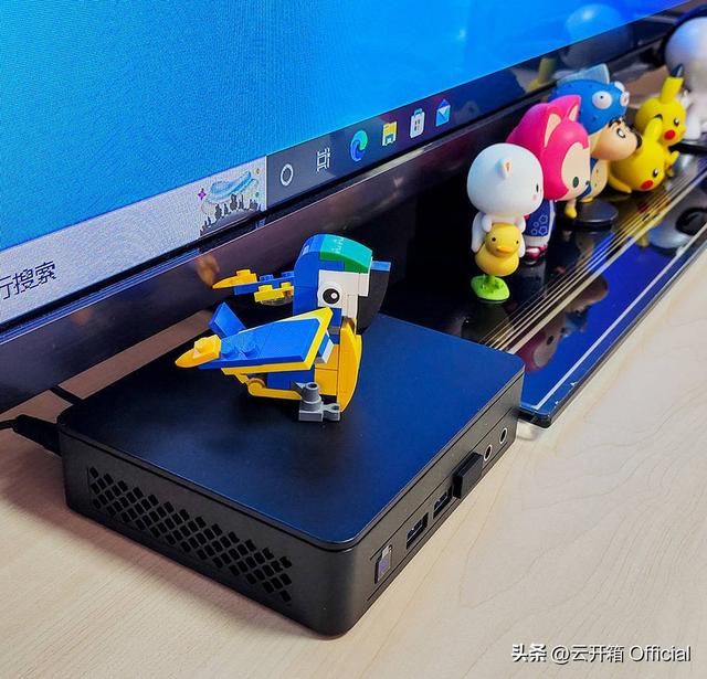 合金弹头峡谷战，合金弹头通关图片（仅约一瓶饮料容积的千元级迷你主机）