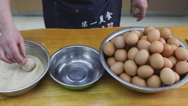 老年脑吃什么调理，人老了最怕“老年痴呆”