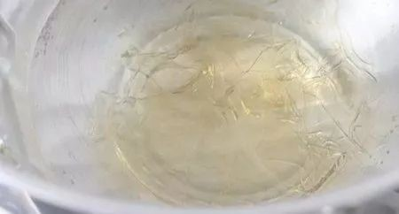 慕斯和奶油的区别，慕斯和奶油有什么区别啊（爆好吃的慕斯蛋糕制作方法）