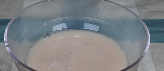 用发酵粉怎么发面，酵母粉发面的做法（家常又实用的技巧）