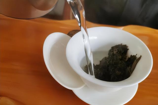 正确的泡茶七个步骤口诀，泡茶的基本技巧（不管什么茶牢记“万能”泡茶口诀）