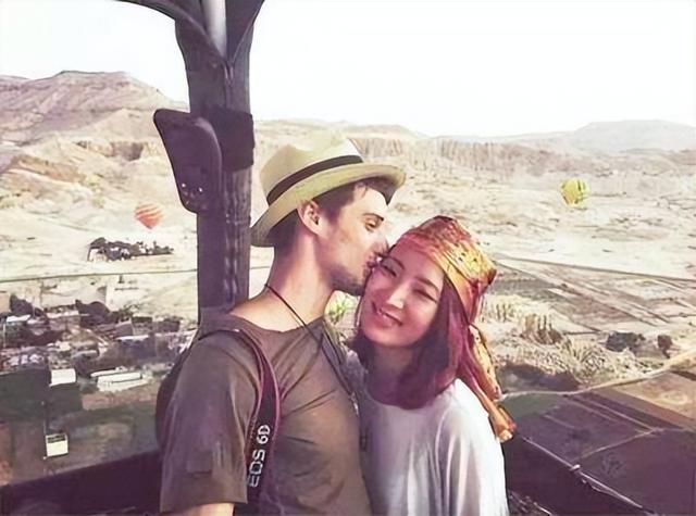 陈赫与张子萱怎么在一起的，再看陈赫和许婧的分离