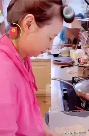 夜开花和西葫芦的区别，西葫芦和茭瓜的区别（看看她们疫情期间在家里囤了点什么菜）