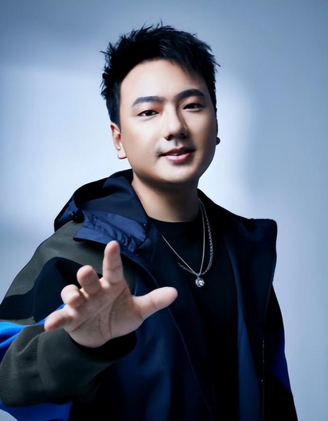 海来阿木最好听的十首歌，阿木经典歌曲10首（海来阿木最火的十首歌）