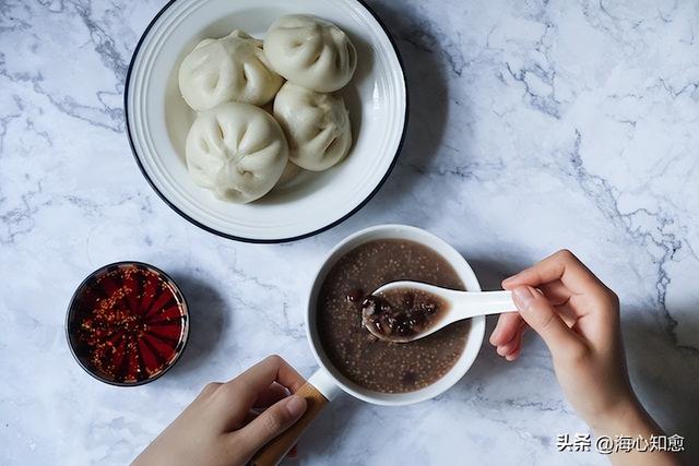 包子馒头算半流质食物吗，吃流食多久大便一次（胃癌做完手术后，该怎样饮食）