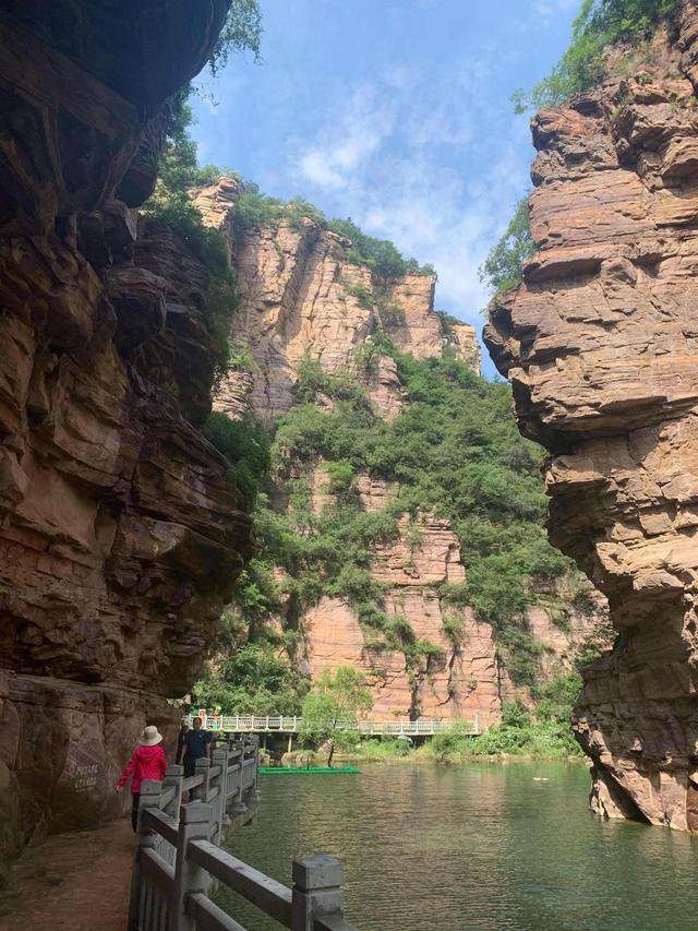 新乡周边冬季旅游景点推荐，新乡太行山三个免费景区相连