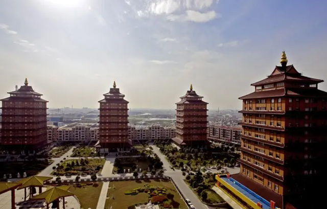 华西村为什么那么有钱，华西集团（“天下第一村”华西村）