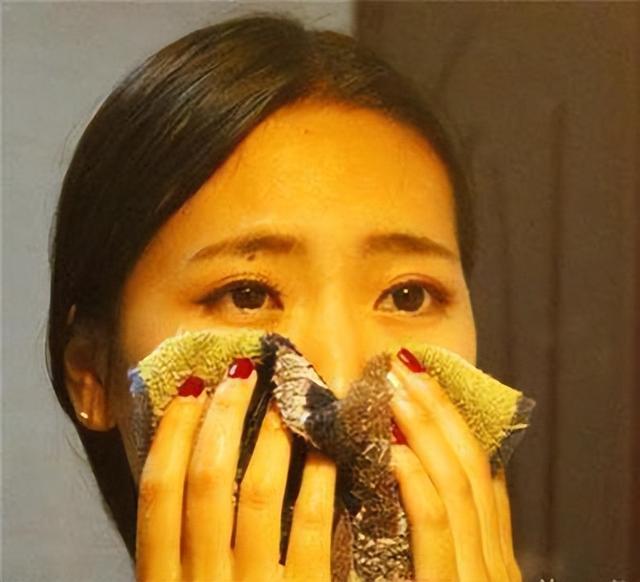 怎么快速哭出来，有没有什么快速哭出来的方法（每次哭肿眼睛我都用这些方法消肿的）