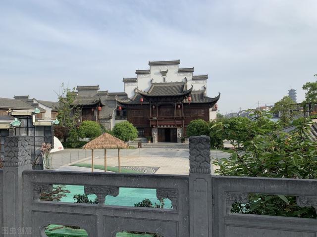 镜湖区景点，水镜湖风景区（鸠兹风景区：一主两副）