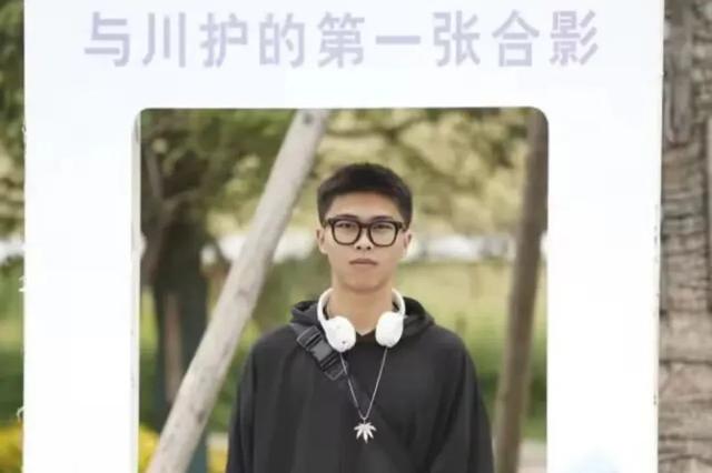 四川信息技术学院，2022年四川信息职业技术学院有哪些院系和专业（四川省高职院校入学当天美照曝光）