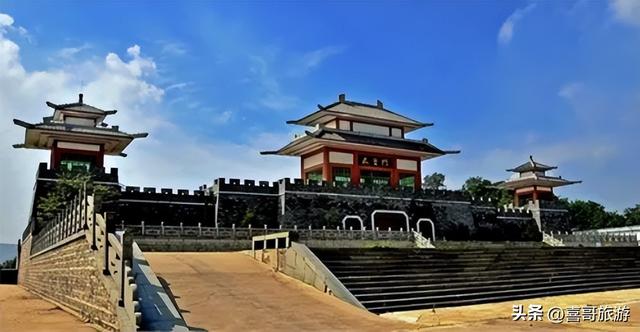 厦门有什么好玩的地方景点推荐，厦门有什么好玩的地方景点推荐厦门旅游攻略（厦门一日游必去景点）