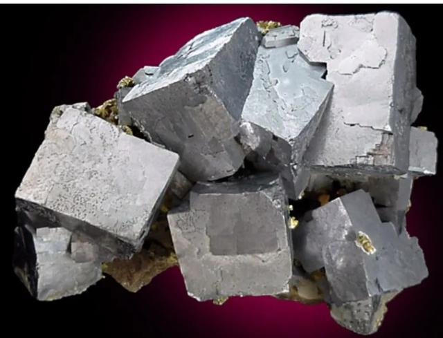 铅的化学元素符号，pb是什么元素怎么读（地球杂志：大“铅”世界）