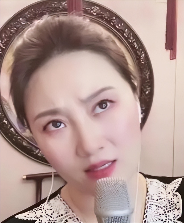 刘小光车祸，赵本山徒弟刘小光车祸死了吗（从赵四刘小光成立自己的传媒公司来看）