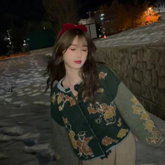 很小众却很惊艳的头像，ins惊艳小众女生头像 山高自有可行路水深自有渡船人。微信（正如我不能做你的梦）