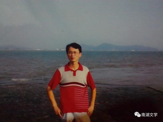 春节作文300字三年级，三年级春节作文300字（把农历的正月初一定为春节。）