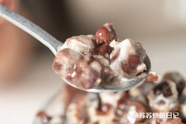 三花淡奶可以直接喝吗，三花淡奶好吗（冰冰凉超清爽，做一次能吃一周）