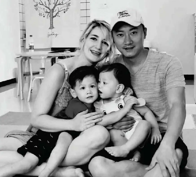 娶了儿媳妇的女人，娶了儿媳后，一家人的生活一言难尽（重庆小伙娶法国美女）