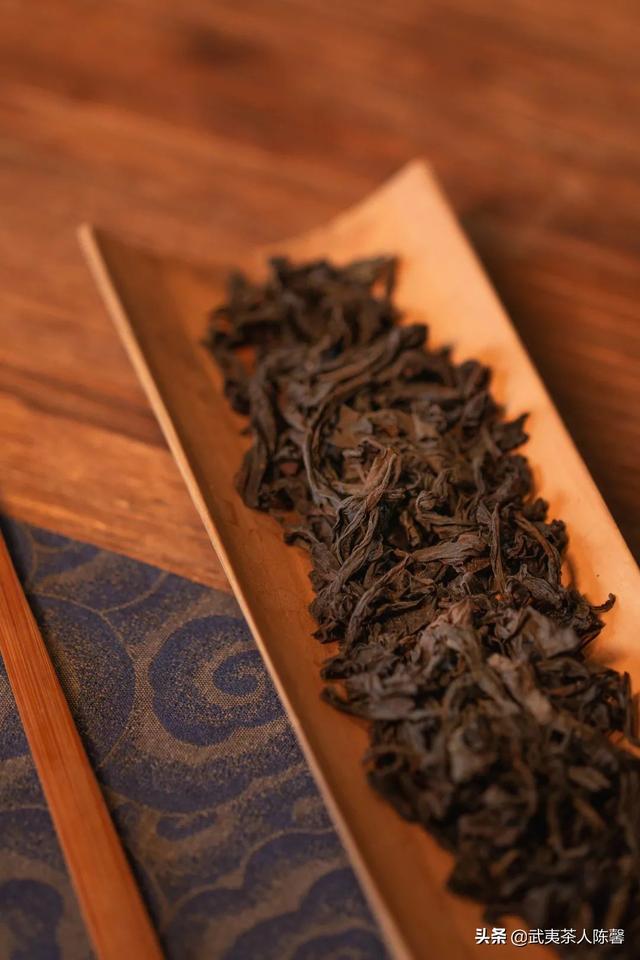 岩茶水仙的功效与作用,武夷水仙茶属于什么茶(岩茶"二当家"——武夷