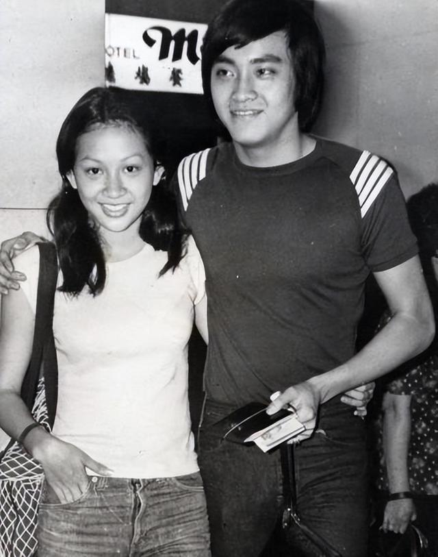 周润发的生活婚姻状况，周润发和余安安：离婚38年