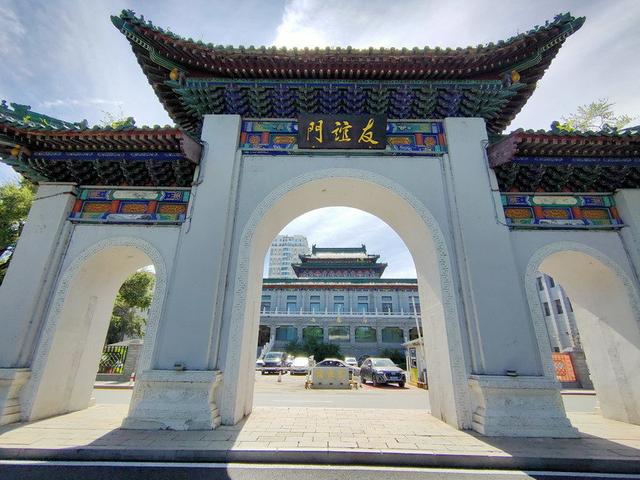哈尔滨斯大林公园，防洪纪念塔、斯大林公园、友谊宫