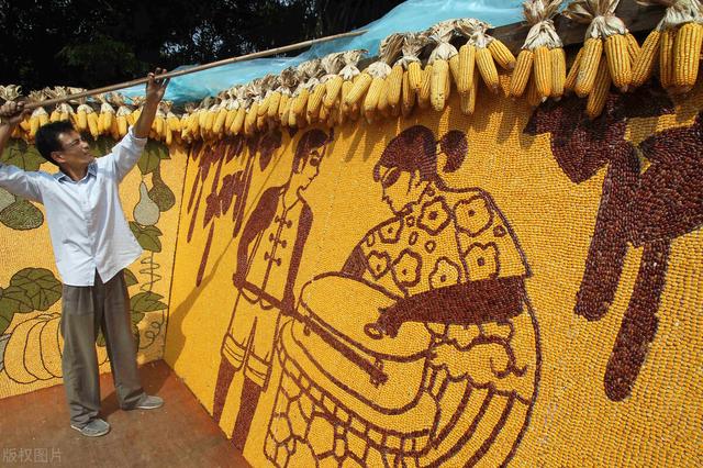 铁齿铜牙纪晓岚片尾曲，纪晓岚的片尾曲叫什么（童年记忆里的《铁齿铜牙纪晓岚》）