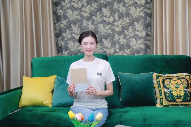 转瞬即逝的意思，有一种灵感，来了千万别放过它（时光匆匆转瞬即逝的意思）