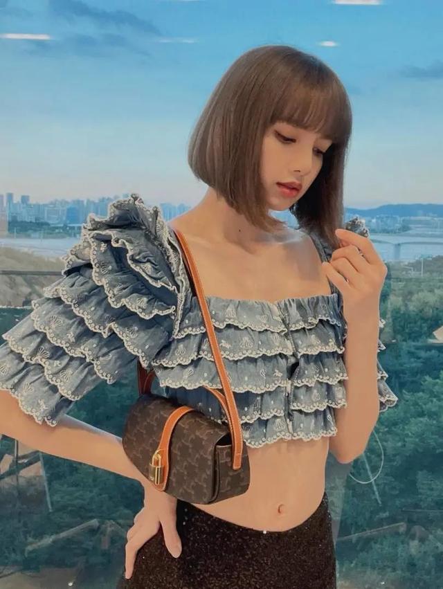 脑门大适合什么发型，脑门大适合啥发型（怎样才能找到适合自己的那款）