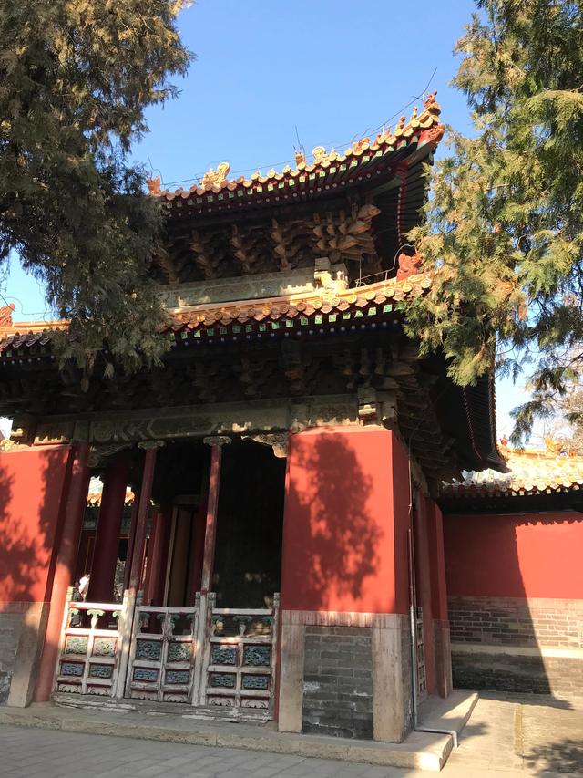 弥高是什么意思，钻之弥坚仰之弥高是什么意思（重游孔庙之—：孔庙的石坊庙门）