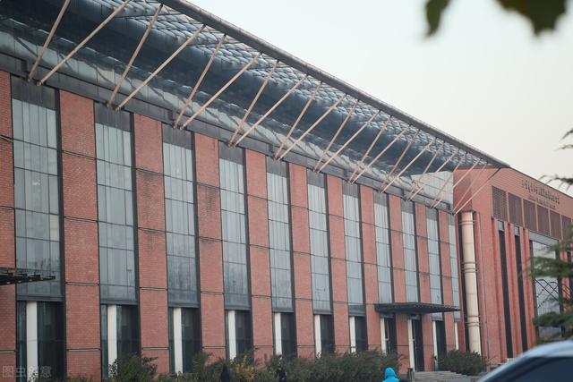 武汉体育学院体育科技学院，武汉体育学院体育科技学院是几本大学（体校排名榜单揭晓）