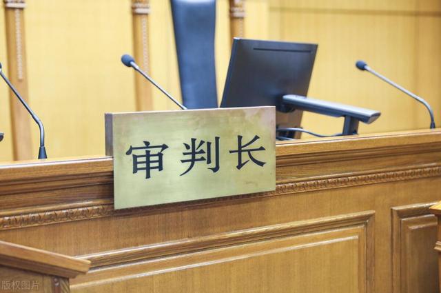 莒县小三管仁秀的照片，男子杀小三的真实故事（“美女市长”朱仁秀落马）