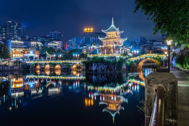 贵阳旅游景点大全，贵阳旅游景点大全必去处地图（贵州贵阳不可错过的七大景点）