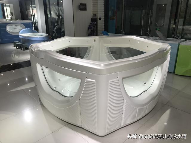 如何开家婴幼儿店，想开个母婴店初学者怎么入手（开婴儿游泳馆母婴店月子中心保健院设备清单）